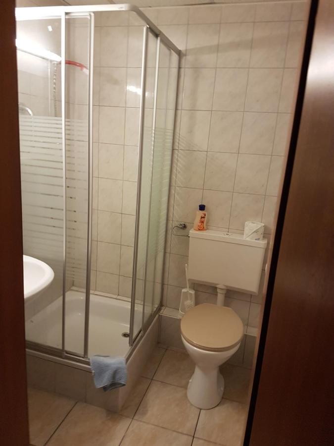 Hotel Arkona Genthin Екстер'єр фото