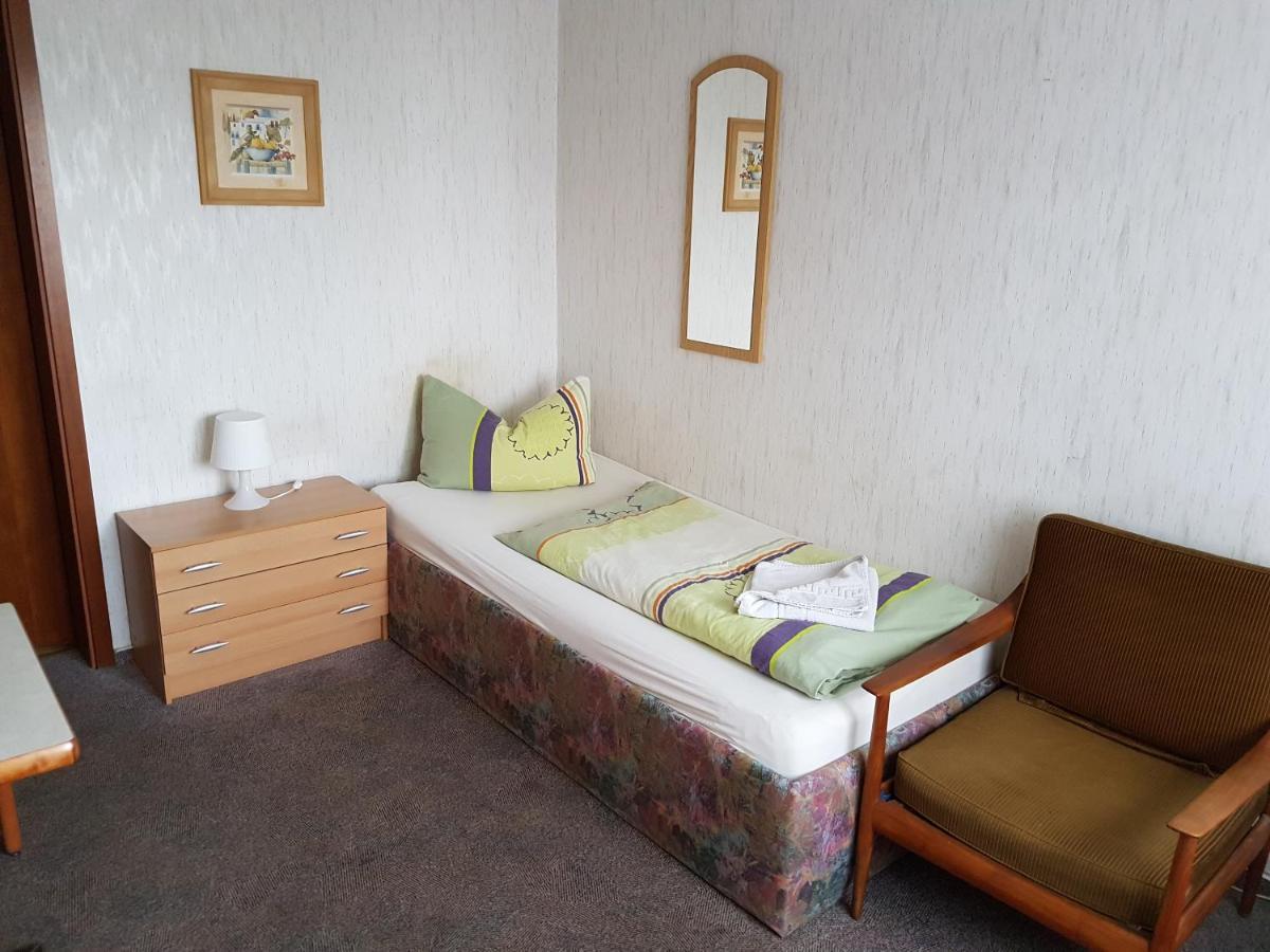 Hotel Arkona Genthin Екстер'єр фото